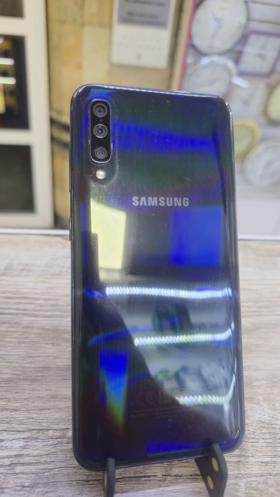 Samsung A 50 64GB Rangi qora