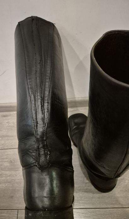 Коледарски ботуши