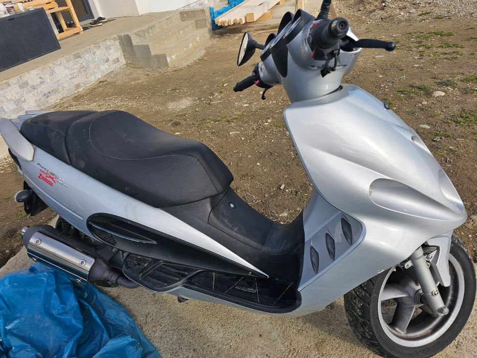 Vând malaguti 250cc + casca  sau schimb cu bicicleta electrica