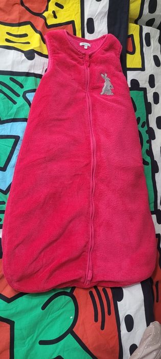 Продавам космонавти