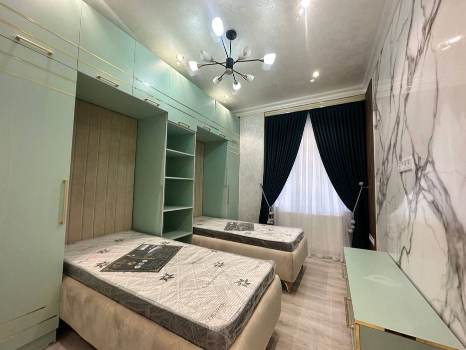 Продается трёхкомнатная квартира