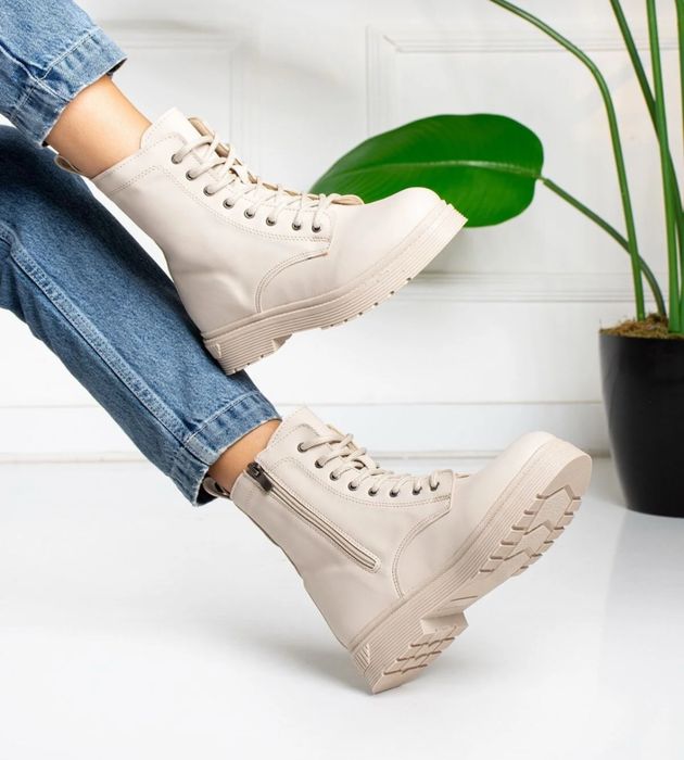 Дамски боти нови