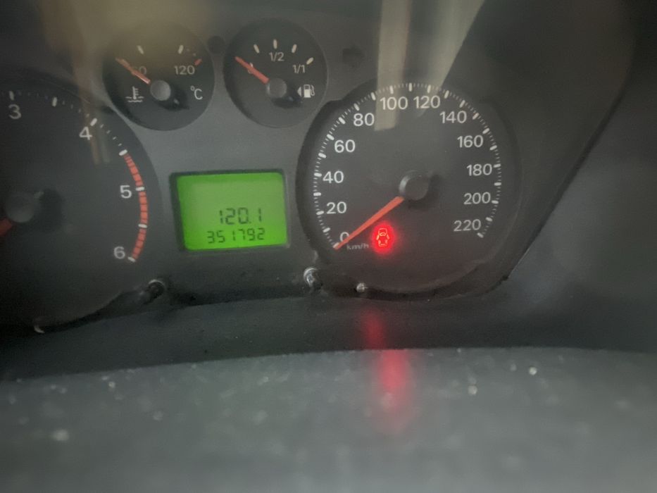 Ford Tranzit an 2010 motor2,2 dizel