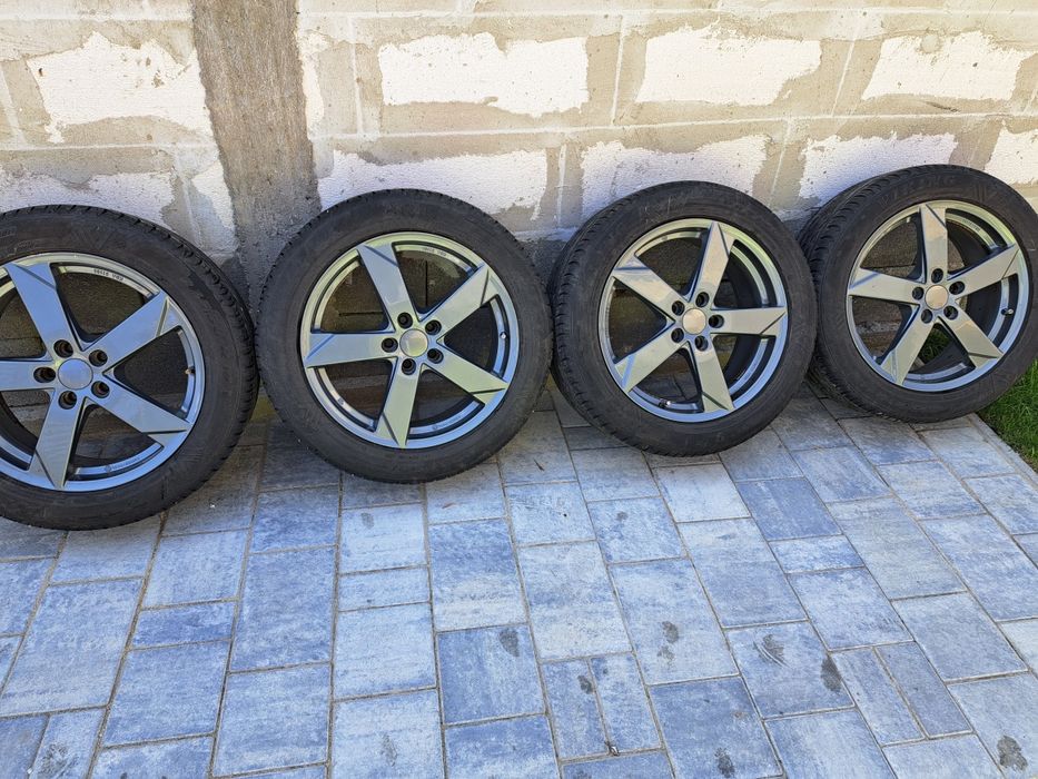 Cauciuc Jenṭi Ford Kuga 235/50/18