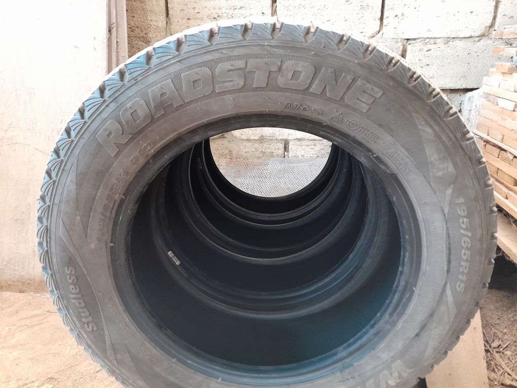 Б/У Roadstone Winguard Ice 195/65 R15 91Q без шипов