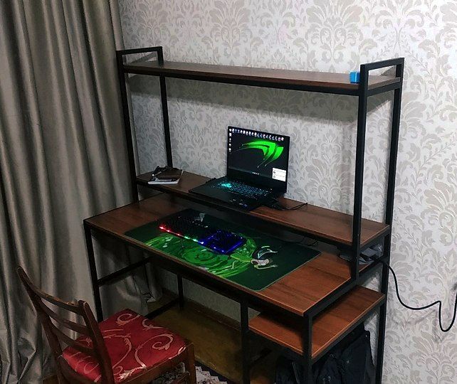 Компьютерный стол|Игравой стол|Stol loft|Parta