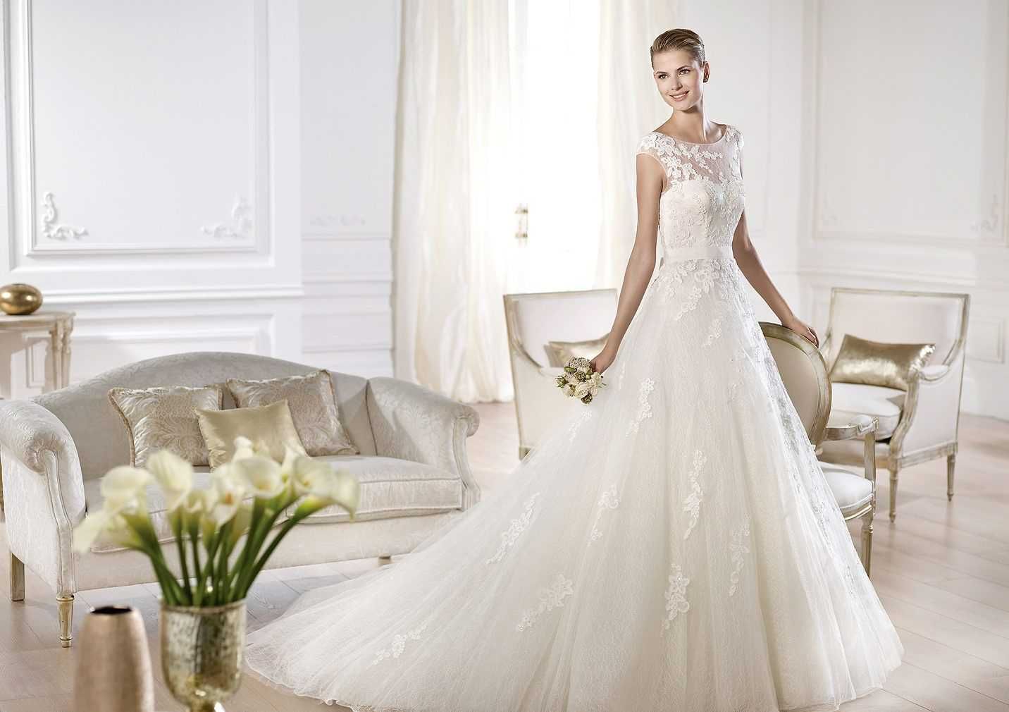 Rochie mireasa PRONOVIAS.