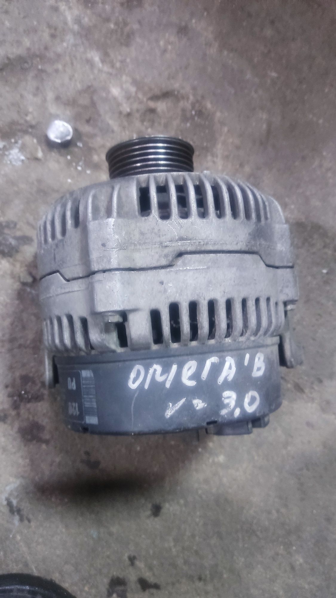 Генератор Opel omega 120a