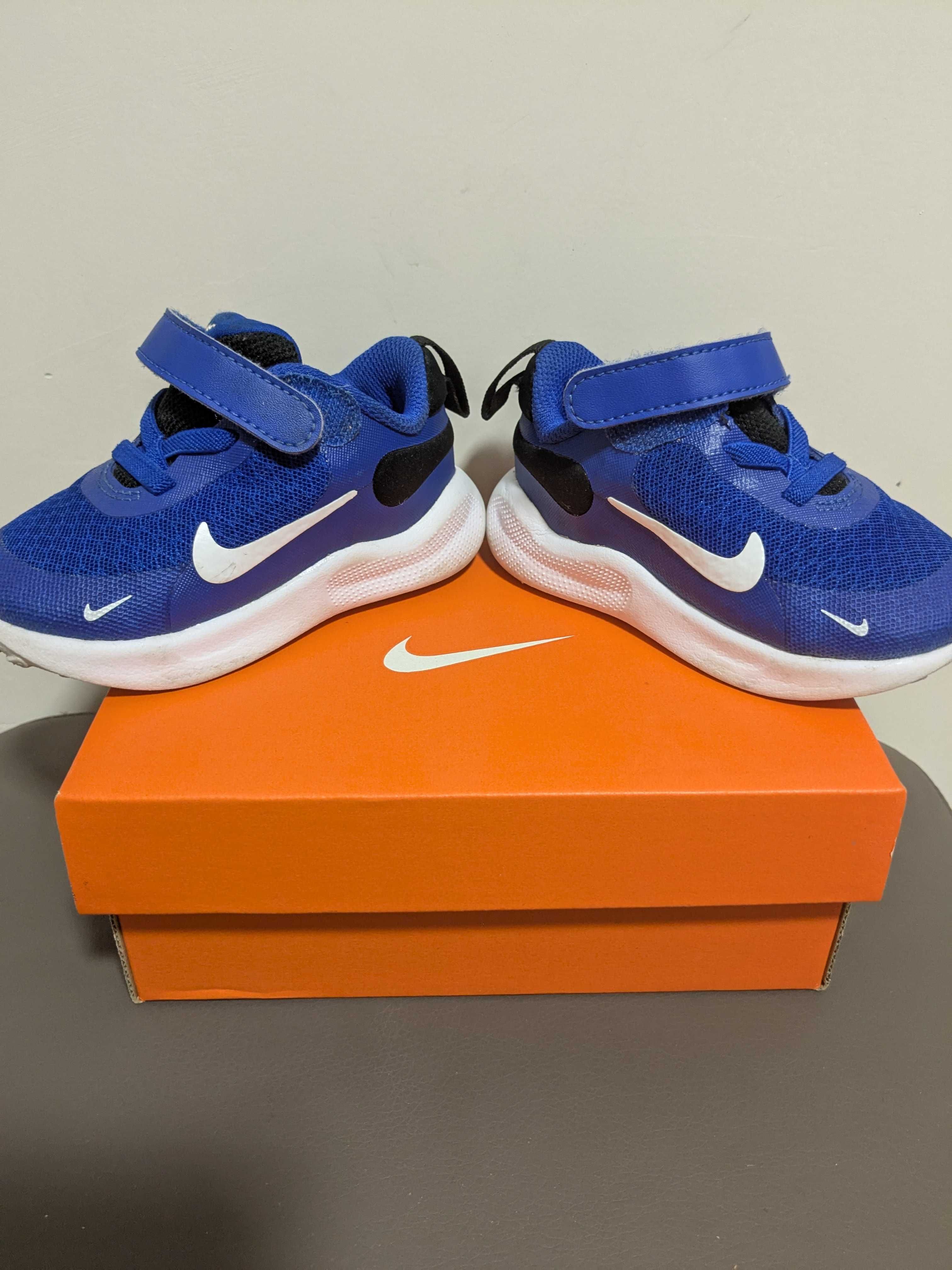 Детски маратонки Nike