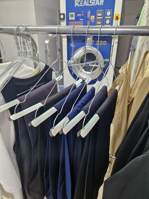 Afacere la cheie ,De vînzare. SPALATORIE Ș