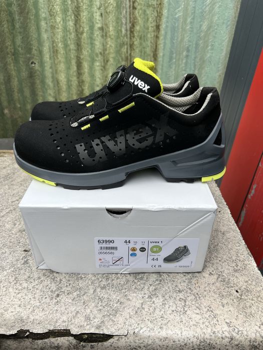 Vand pantofi protectie Uvex cu sistem BOA marimea 44