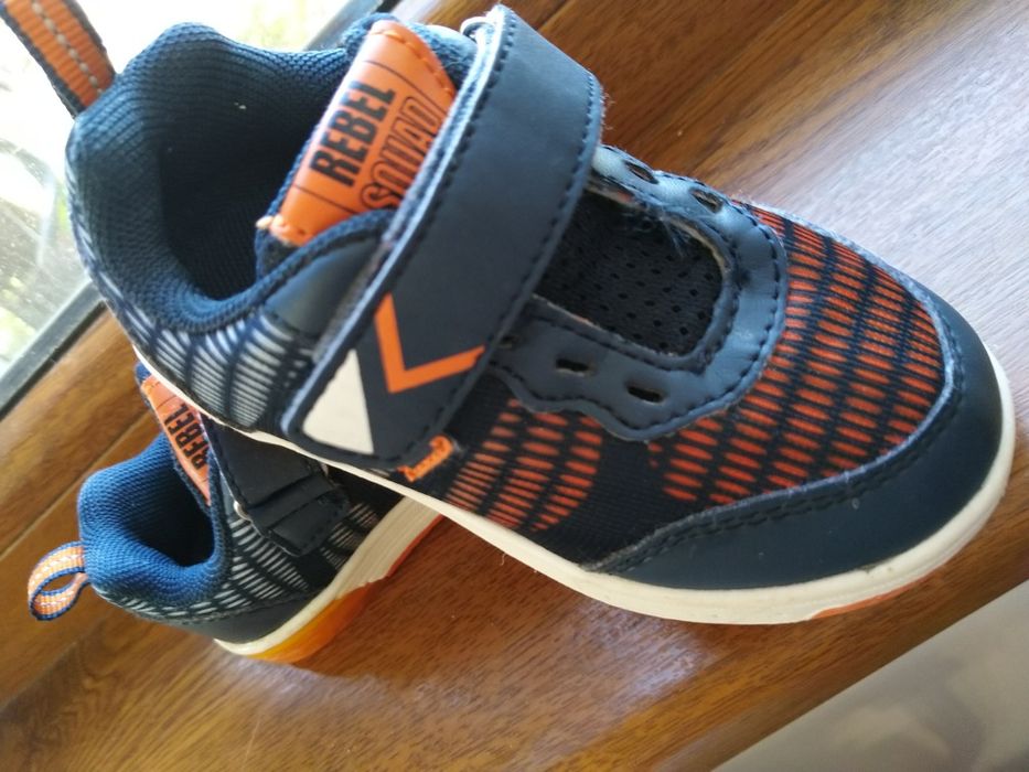 Обувки 22 номер 15см ортопедична стелка като нови