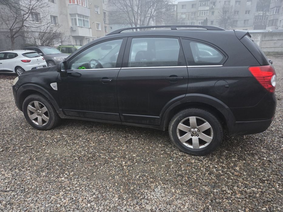 Chevrolet Captiva 4×4- 7 locuri