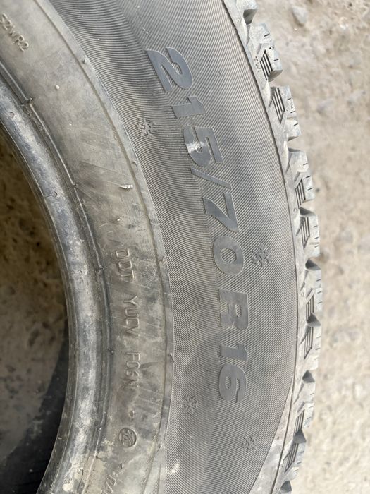 Резина 215/70/16