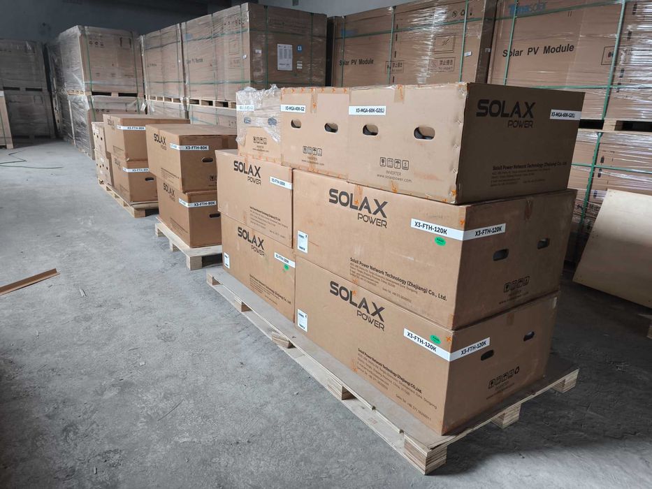 Инвертор SolaX X3-FTH-120K: Мощное и надежное решение