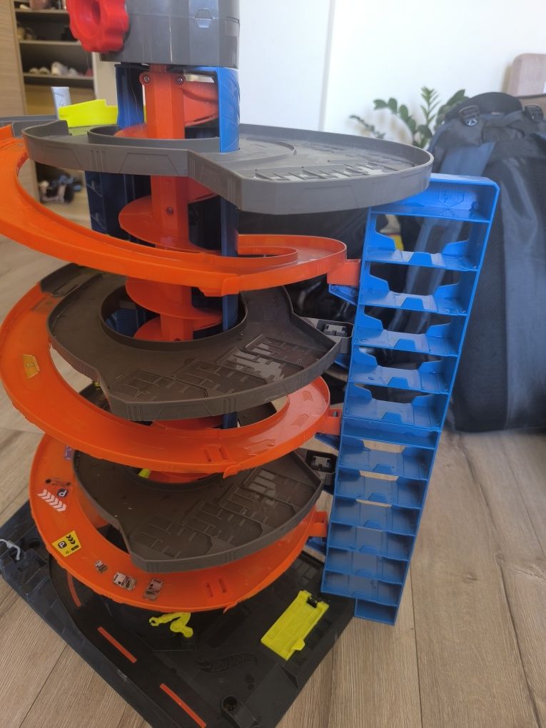 Писта hot wheels