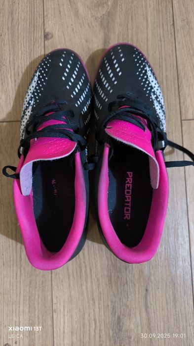 Стоножки за изкуствена трева Adidas