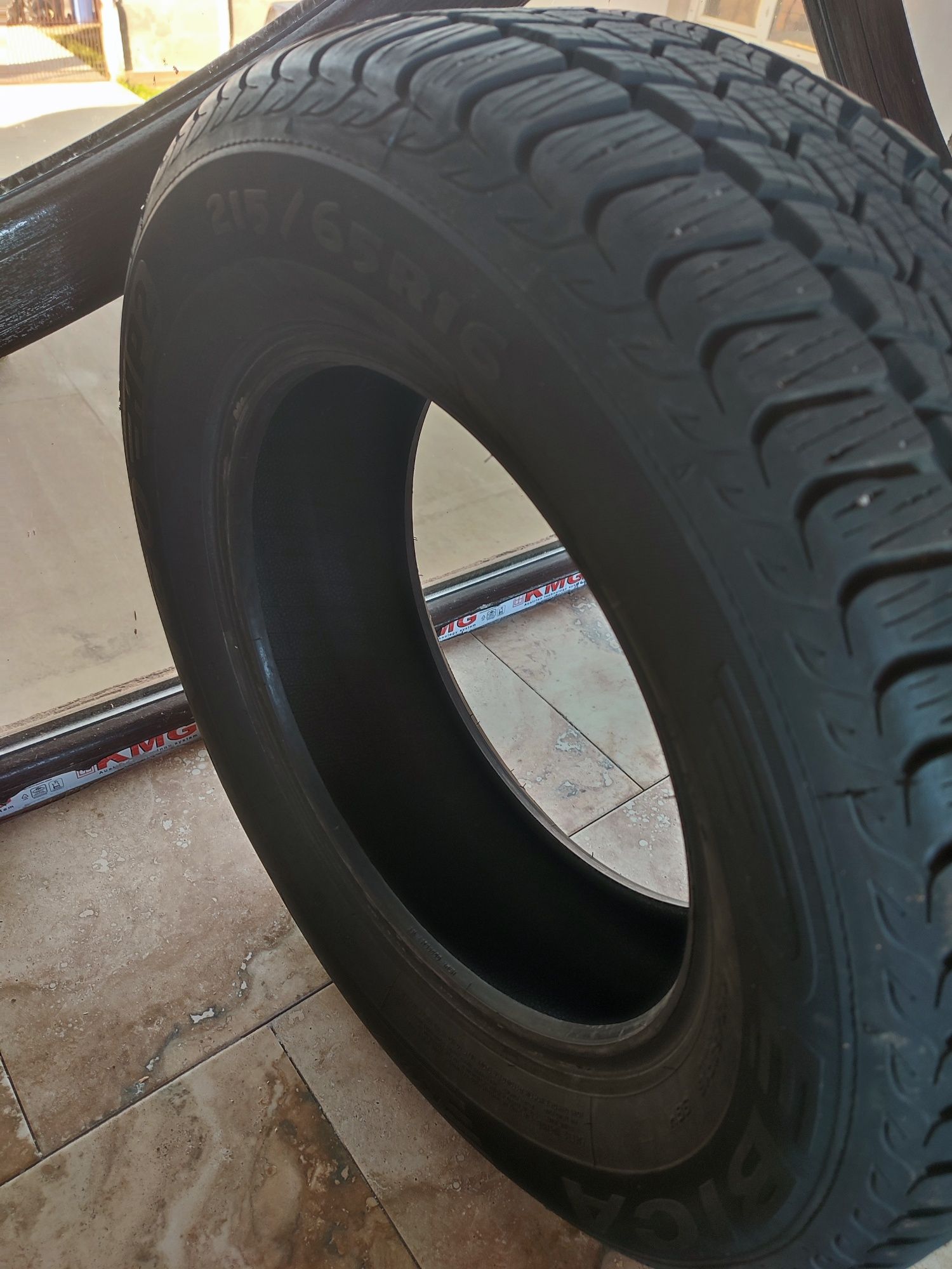 Anvelope 215/65R16