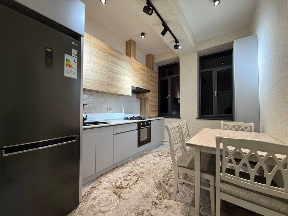 ул. Нукус ЖК «Орзу (Сафия)» 2/3/6 Площадь: 65 м²