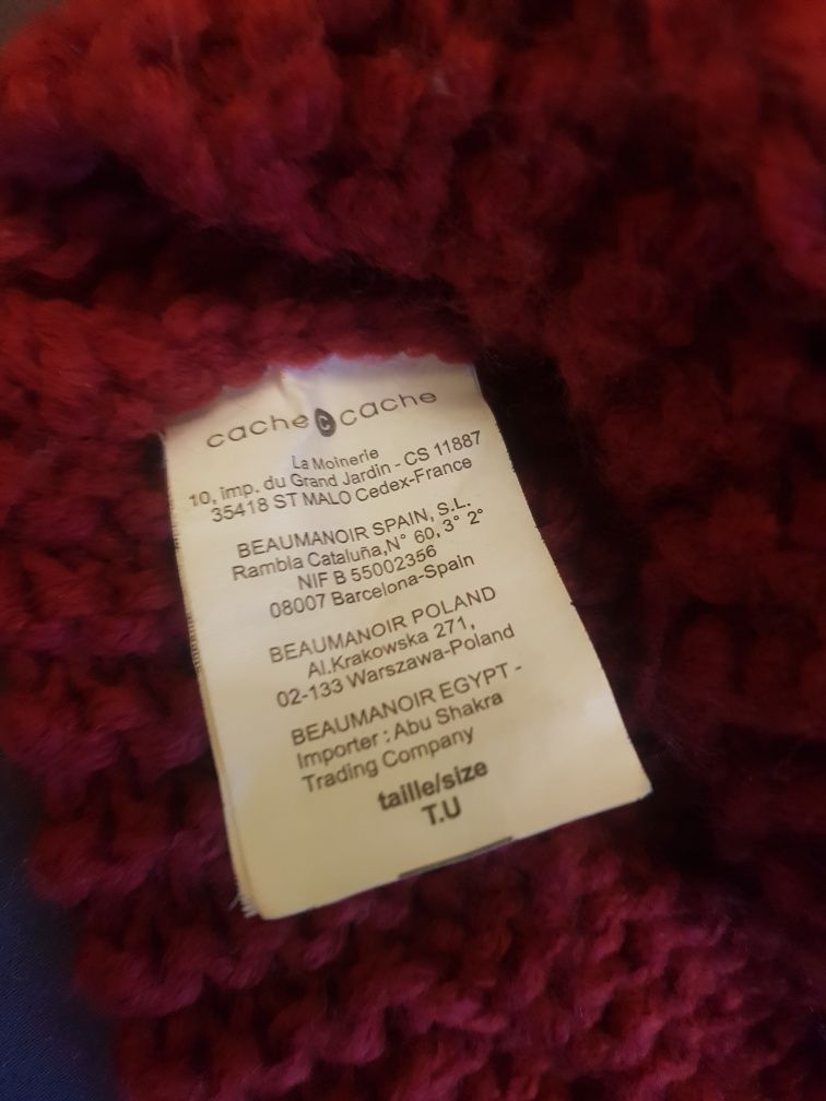 Căciulă tricotata cu ciucure marime unică