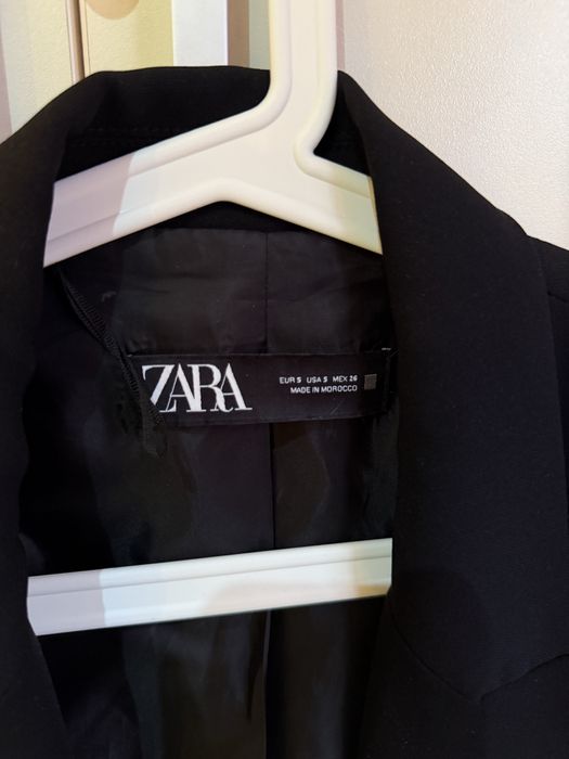 Черно сако Zara