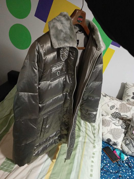 Geacă damă Oviesse nouă.