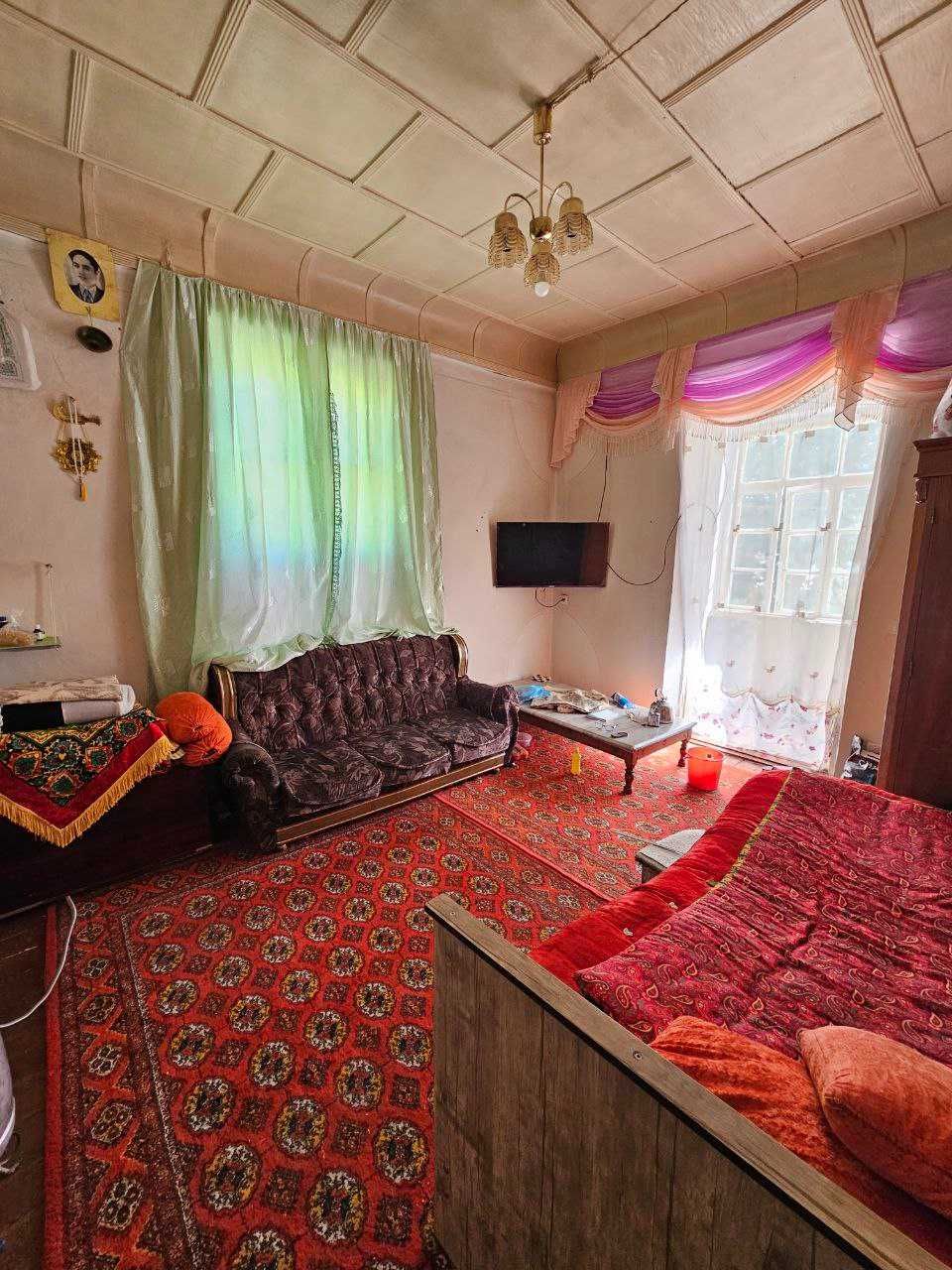 2 комнатная квартира на 2 этаже = 58 м² = Супер (ориентир: 58-школа)
