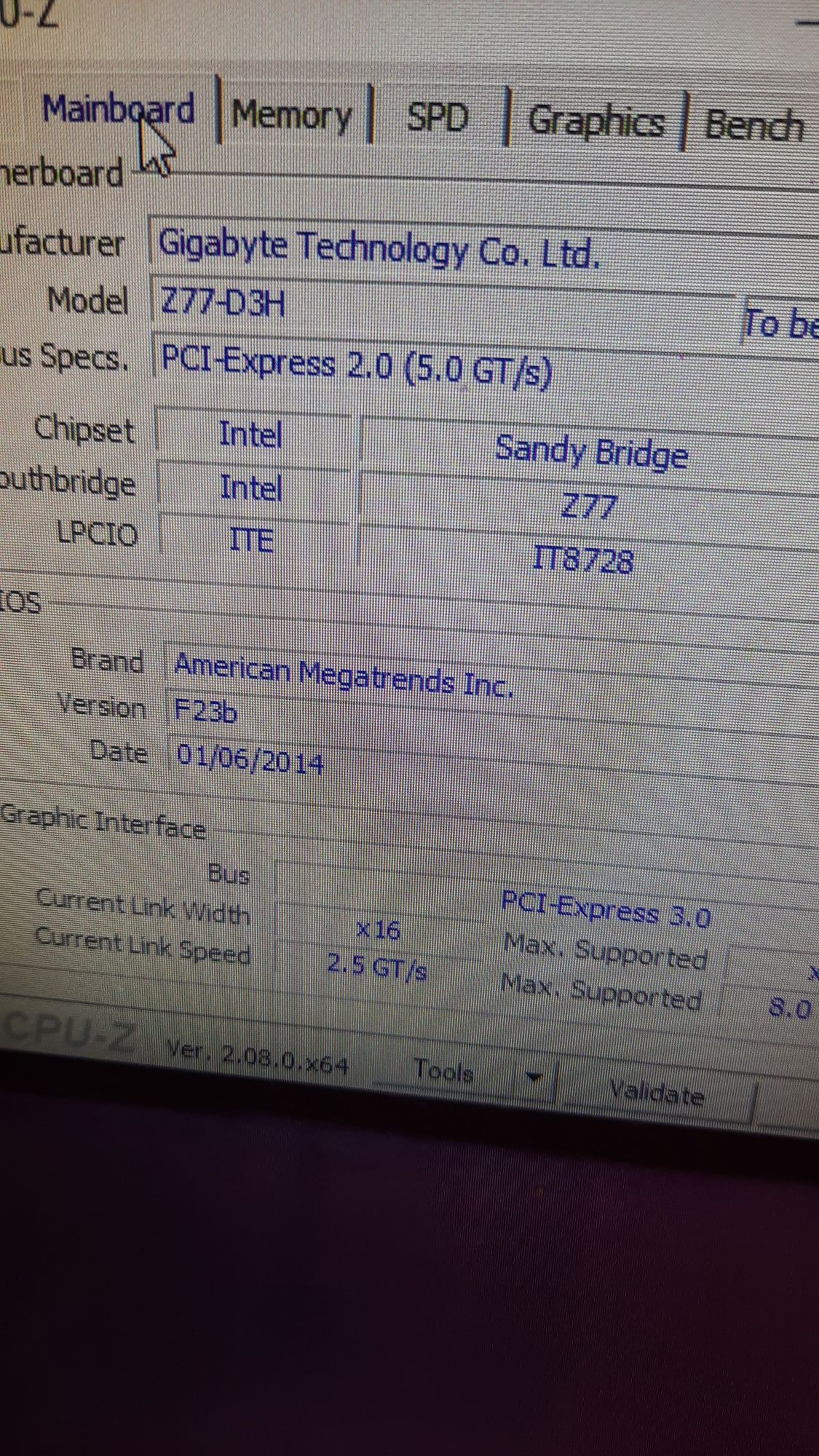 Gygabyte GA-Z77-D3H  i7 2700k  16GB RAM