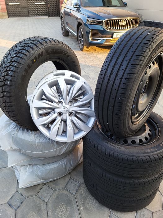 Продам шины с дисками 185/65/15 в отличном состояние.