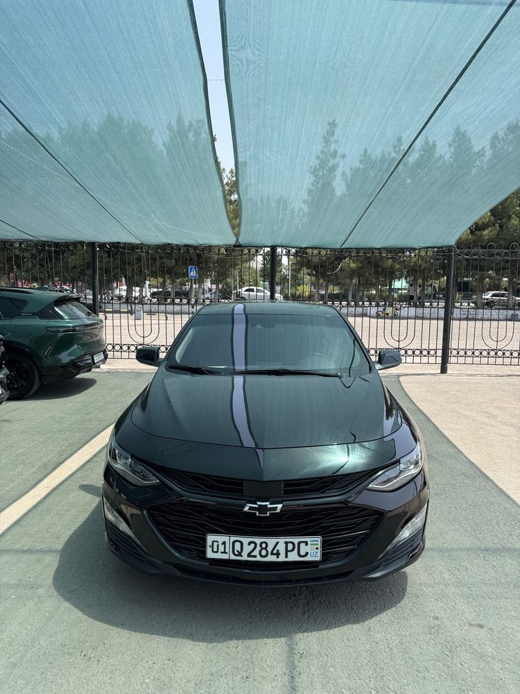 2023 yil xl sotiladi holati idyal 70.000 km yurgan murojat uchuntelfon