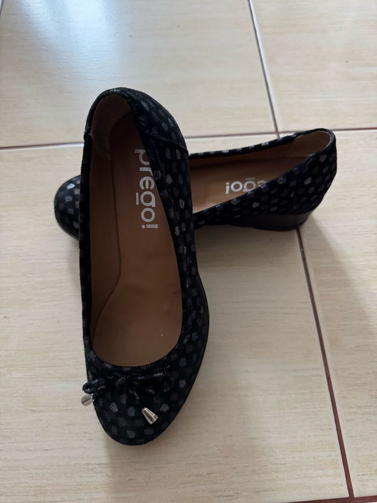 pantofi