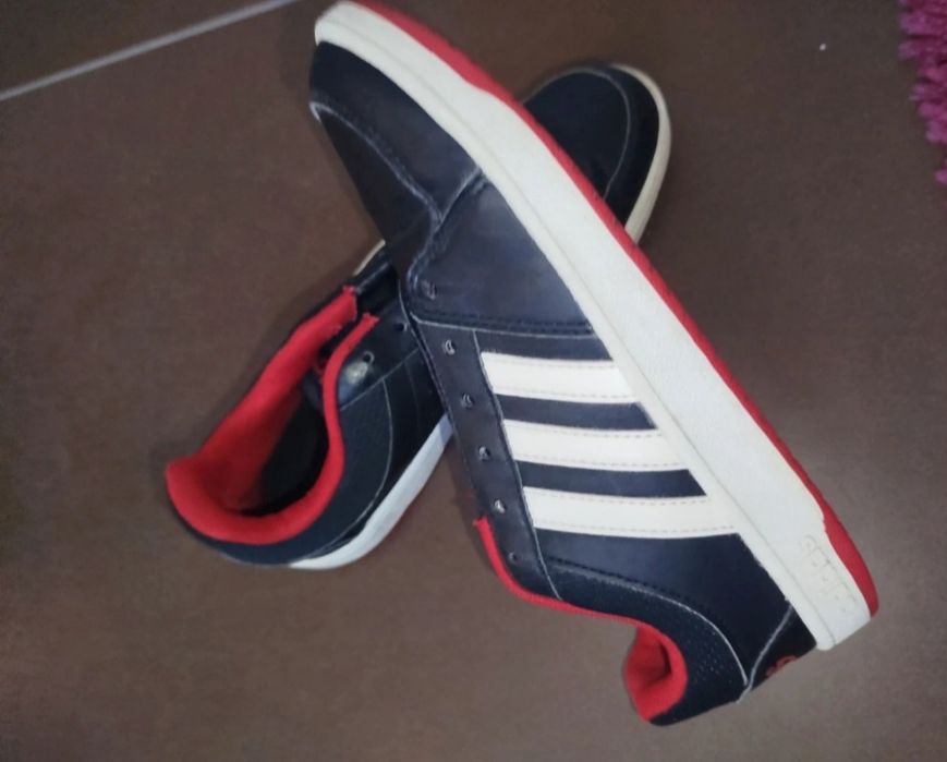 Adidas mărime 37 cu 1/3