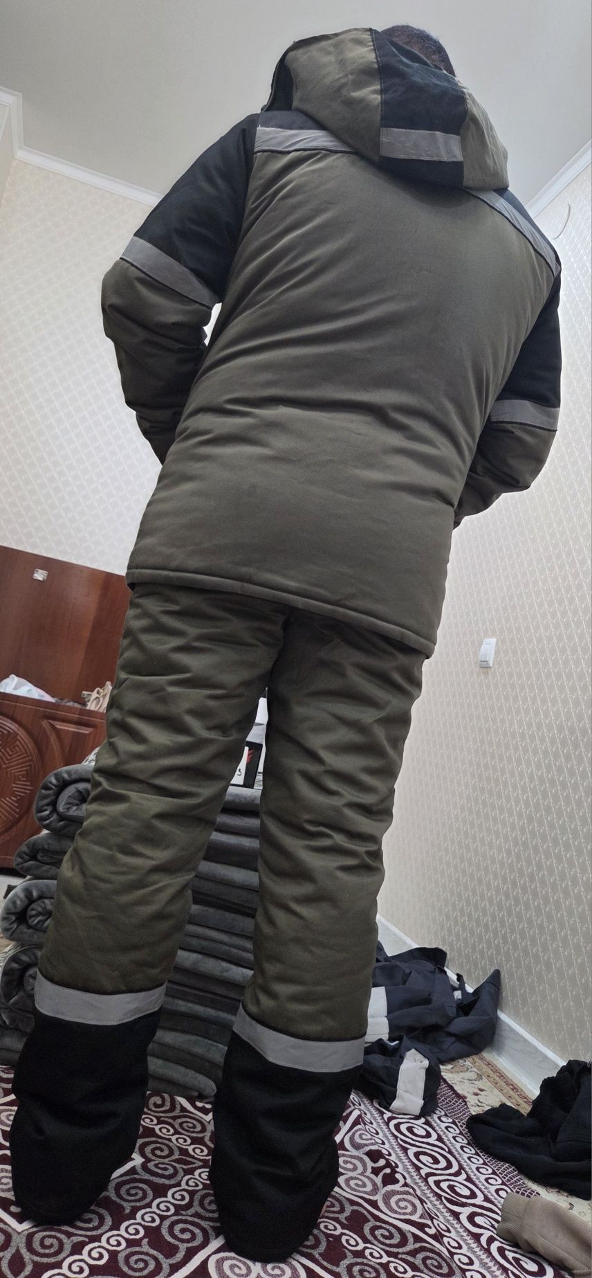 Продается спец.одежда