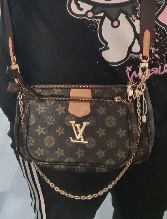 Geanta dama  stil posts