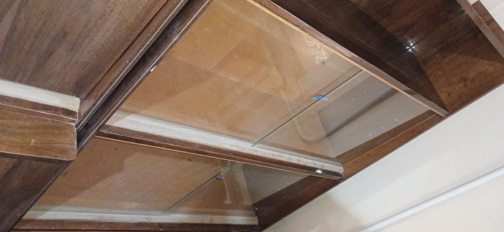 Продаётся мебель.