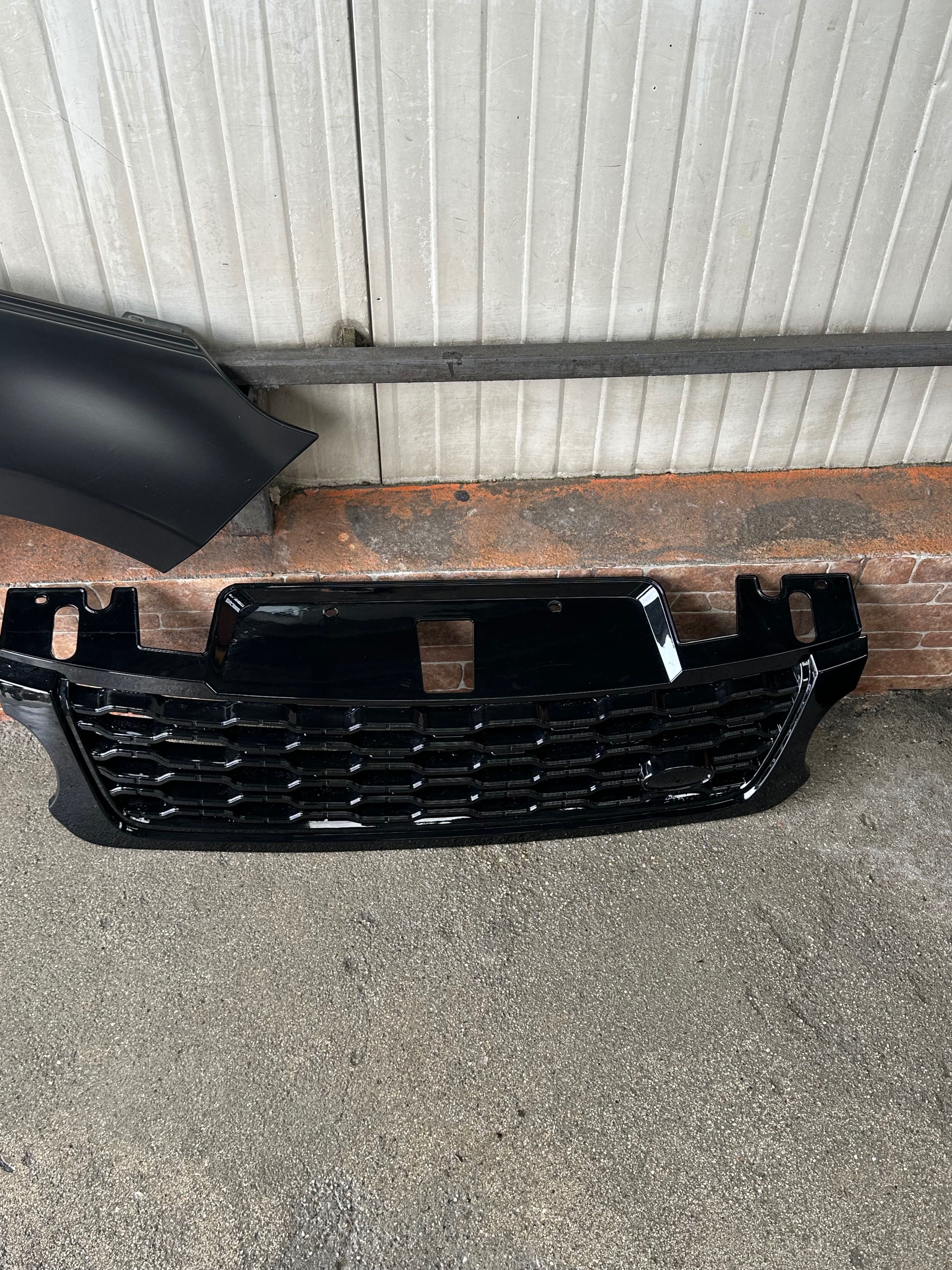 Предна решетка Range Rover Sport L494 2014/2017г