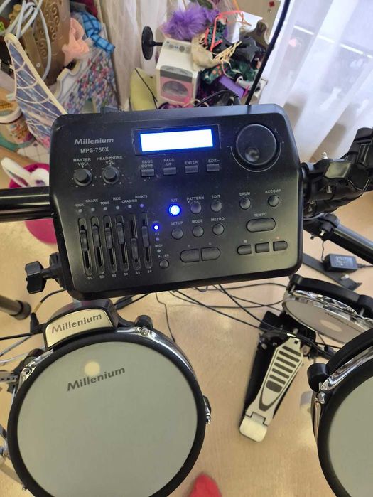 Tobe electronice - Millenium NOI!