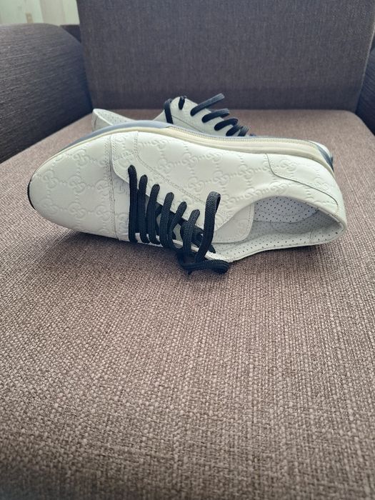 Pantofi bărbați sport,  din piele,  noi, mărimea 44.