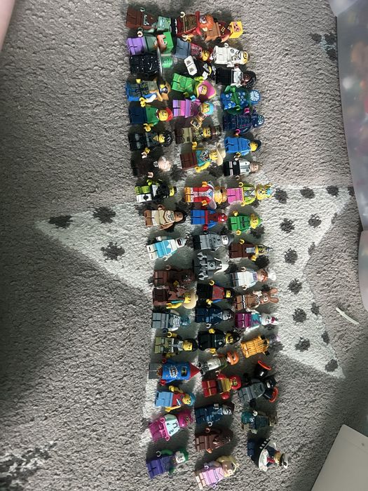 Lego фигурки различни