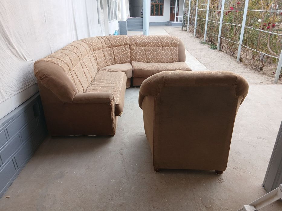 Srochna devan sotiladi