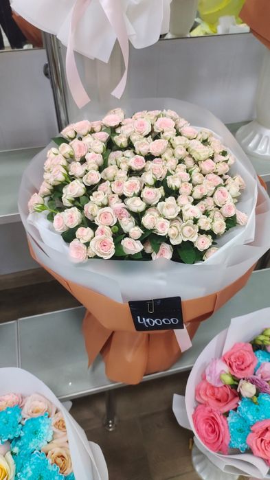 Букет роза цветов