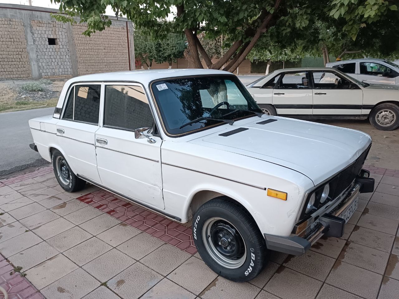 Vaz 2106 srochno sotiladi