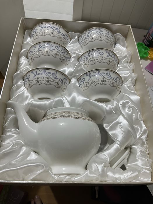 Набор Elamina чайник и пиалки