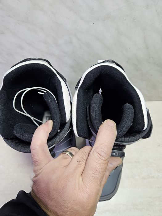 Boots 101 buti placa snowboard   DG Boa mărimea  39 (25   cm) .