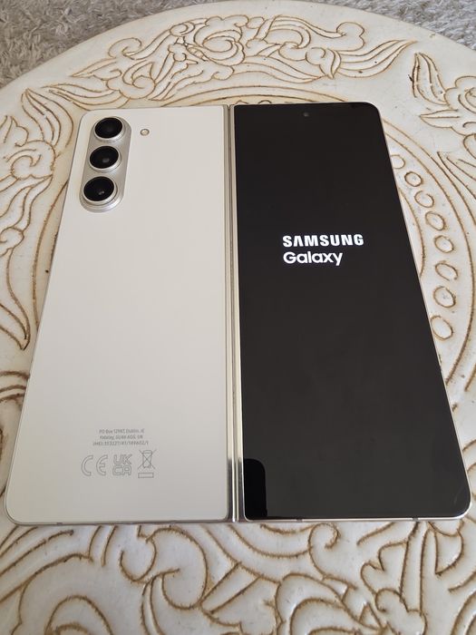Samsung Z Fold 5