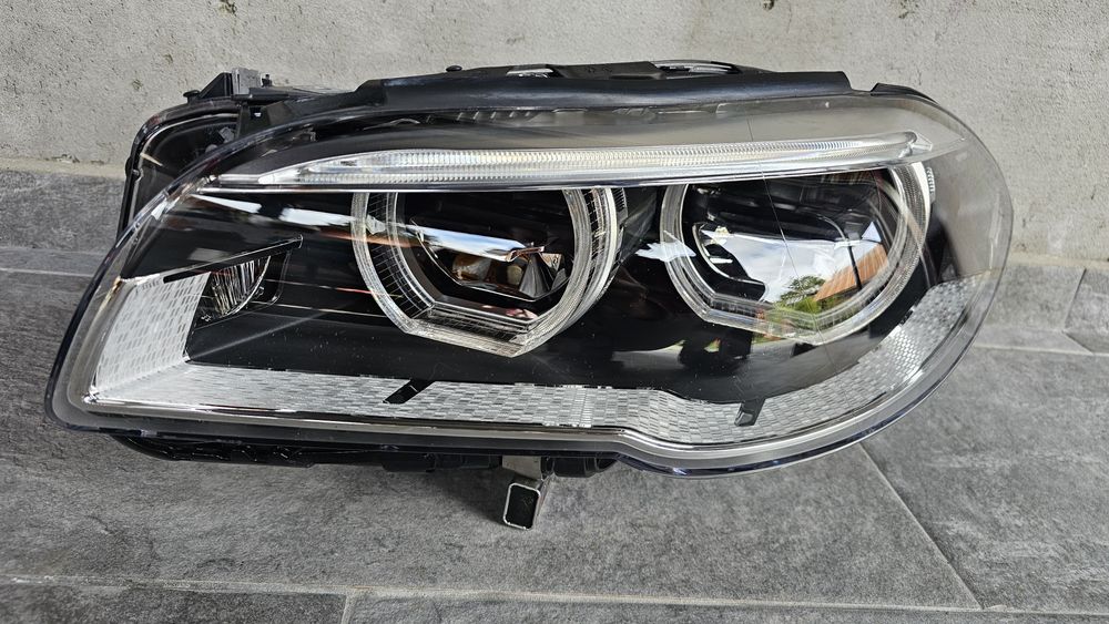 Far stanga bmw f10 f11 full led adaptive
