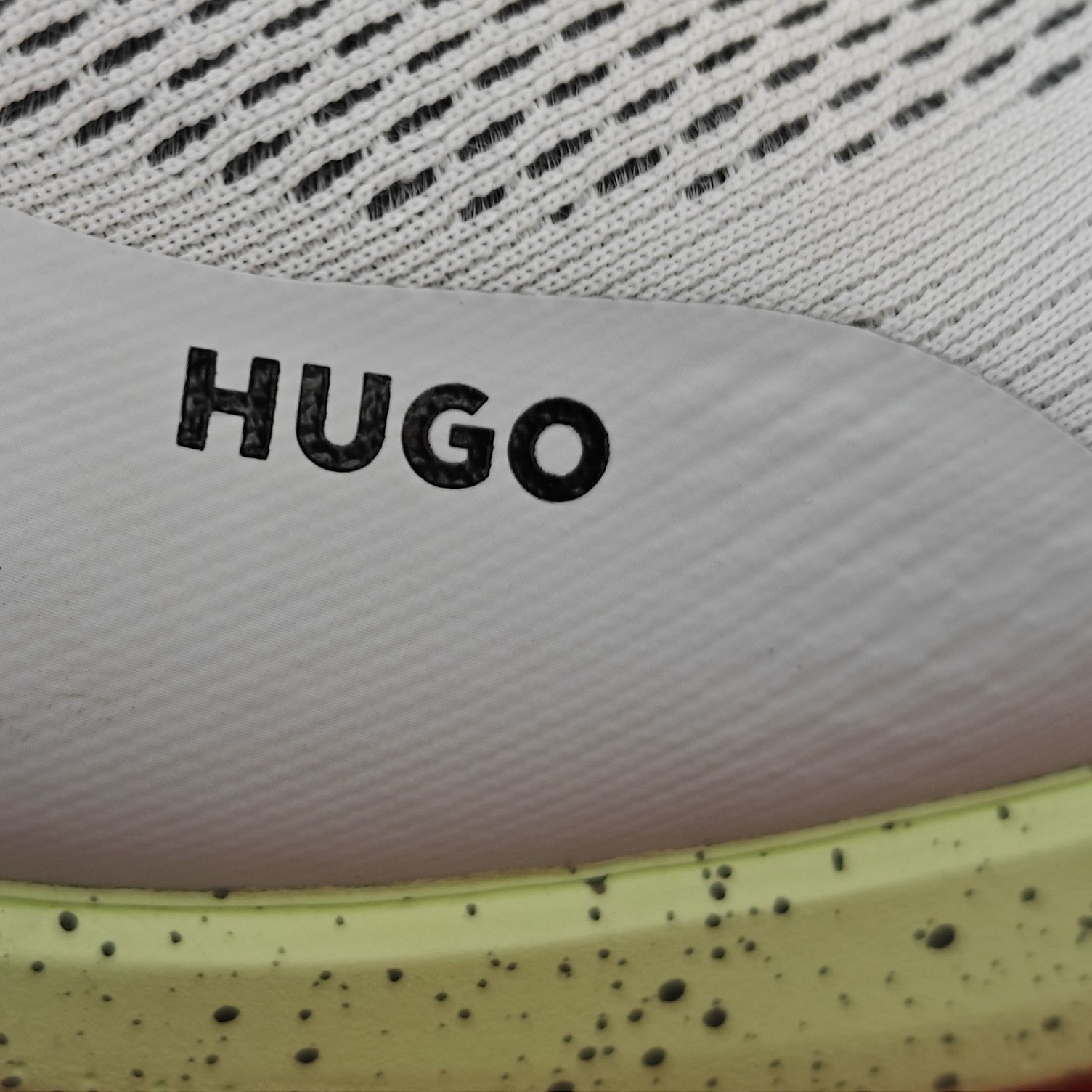 Hugo Boss спорт нови 48