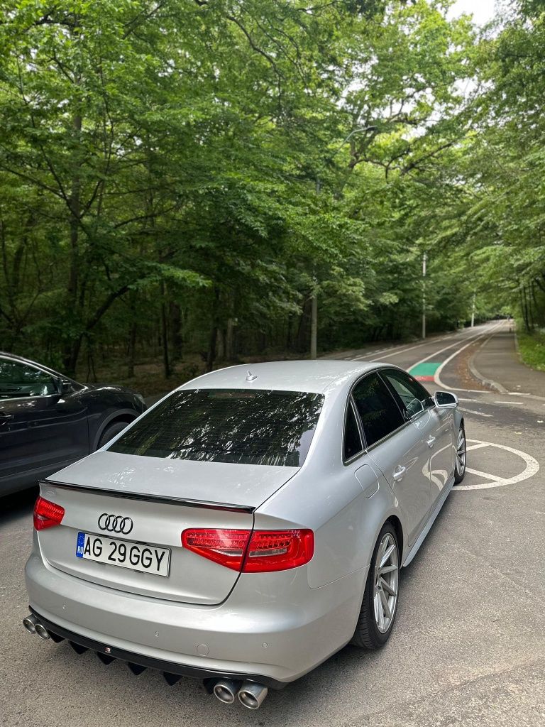Vând Audi a4 b8.5  Facelift