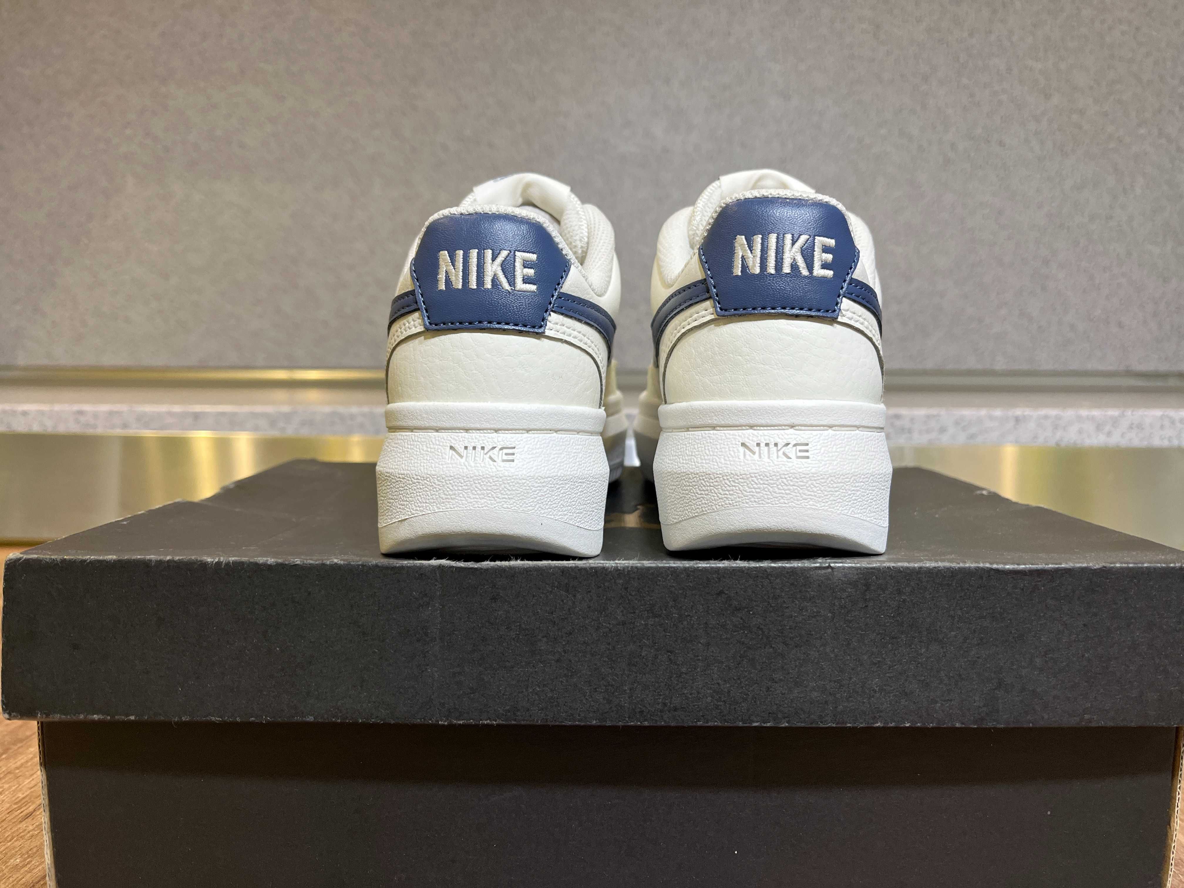 ОРИГИНАЛНИ *** Nike Court Vision Alta Leather