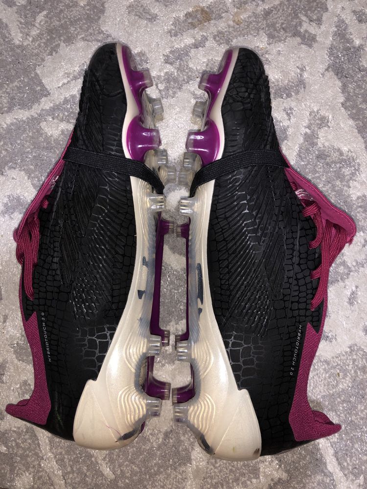 Бутсы adidas predator